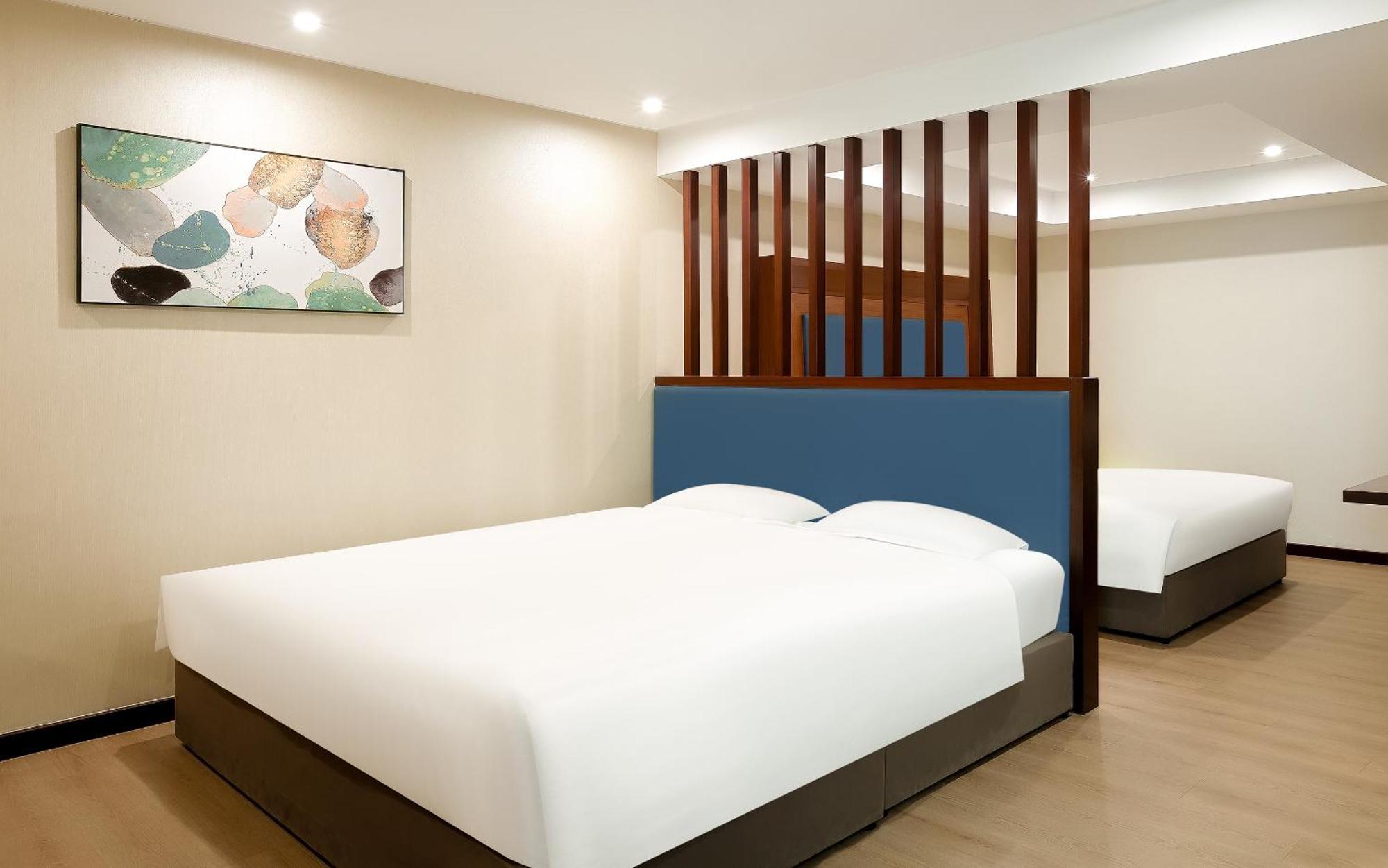 Superior Family Room - Family Trip，2 KM away from Oriental Pearl TV tower, High Floor,1662395241:JPEG